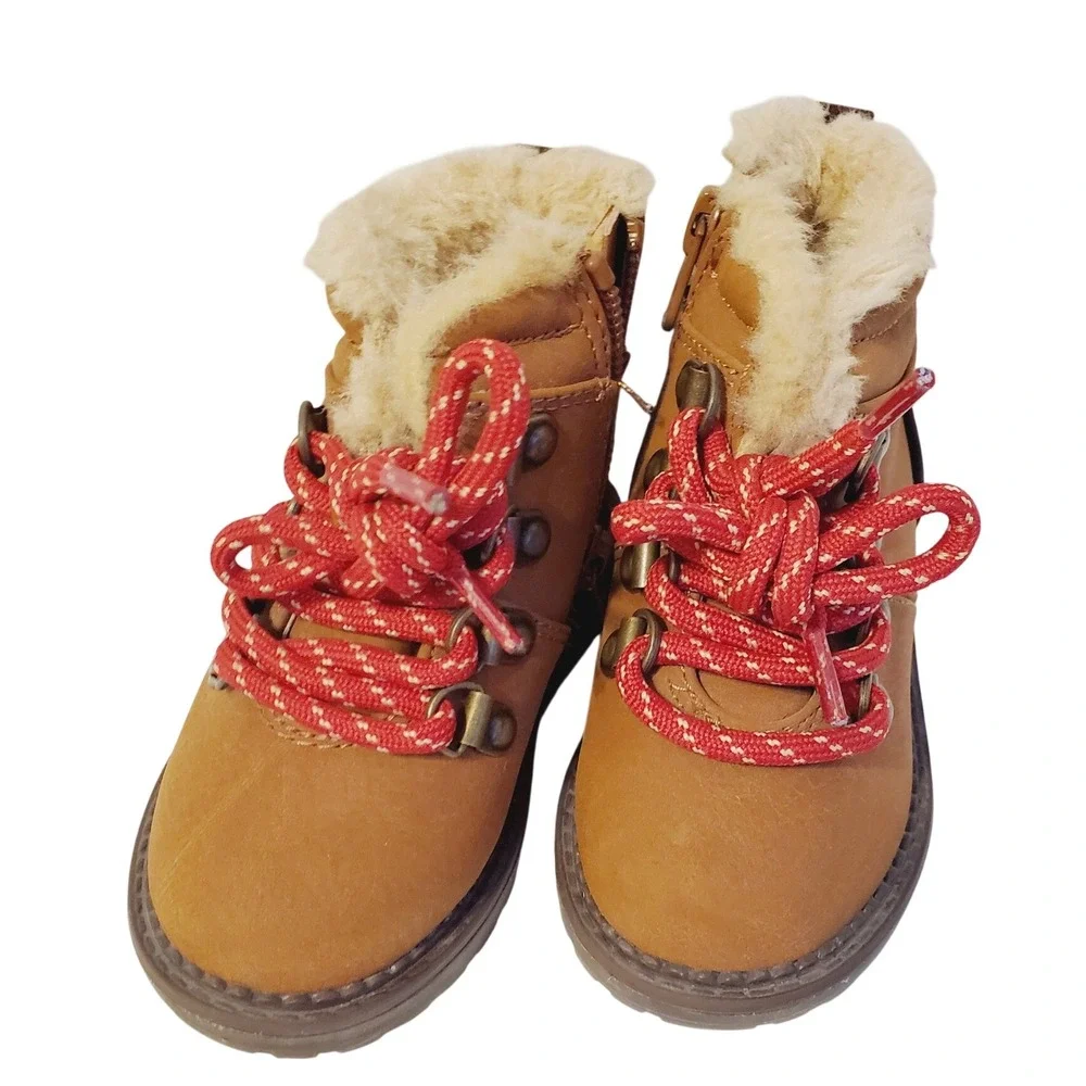 Cat & Jack Toddler Boys Sz 5 Tan Faux Fur Lined Hiking Boots Red Laces